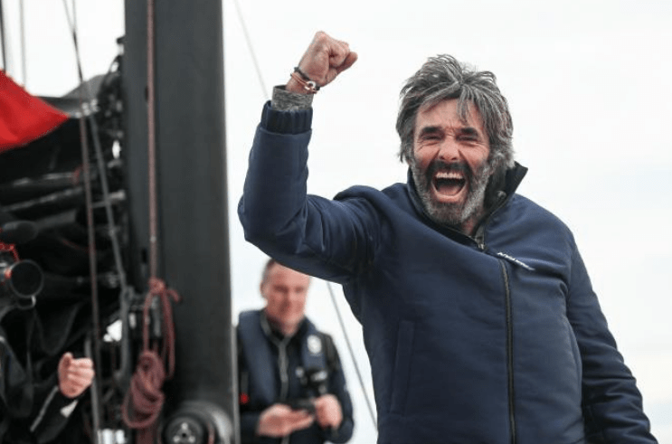 Denis Van Weynbergh : Une lanterne rouge en guise&nbsp;d’apothéose